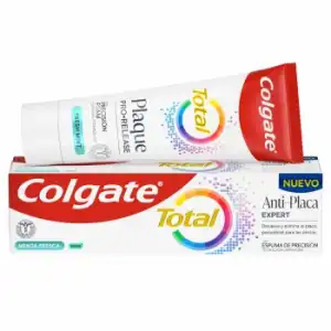 Dentífrico plaque anti-placa expert menta fresca Colgate Total 75 ml.